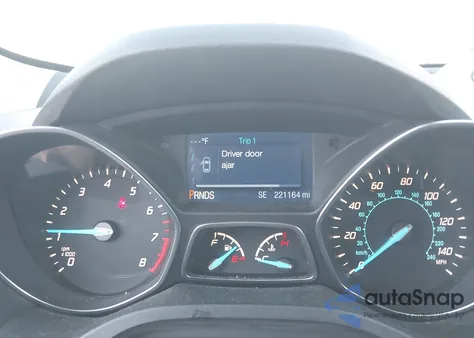 2014 Ford Escape S z USA, uszkodzony, nr VIN 1FMCU0F75EUE07670